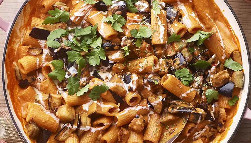 Makhani Pasta (Chicken)